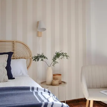 R2R - Apartamento En Cimadevilla - 130B