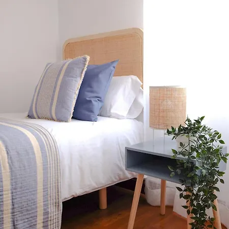 Apartman R2R - Apartamento En Cimadevilla - 130B